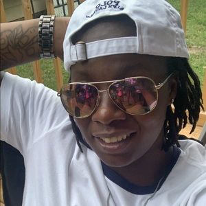 Meet your Posher, Indo